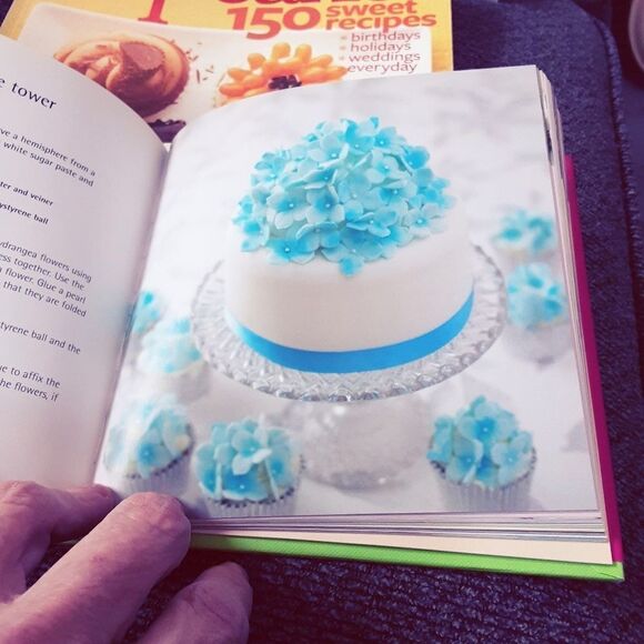 Cupcake Cookbooks! Set of two one hardbd one soft - Picture 3 of 4